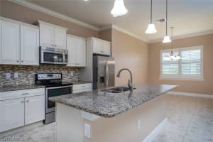 9065 Triangle Palms Ln, Fort Myers, FL 33913, Sold 12/12/18