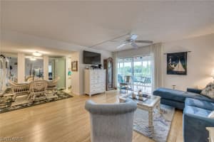 1610 Middle Gulf Dr UNIT D4, Sanibel, FL 33957, Sold 08/03/18