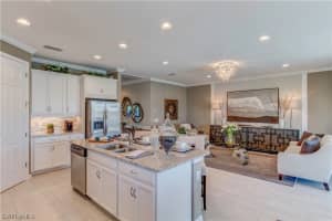 16390 Barclay Ct, Naples, FL 34110, Sold 09/26/18