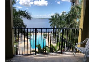 2825 Palm Beach Blvd APT 410, Fort Myers, FL 33916, Sold 07/17/18