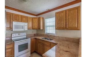 270 Leawood Cir, Naples, FL 34104, Sold 01/18/19