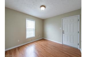 275 Leawood Cir, Naples, FL 34104, Sold 06/28/19