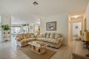 300 Diamond Cir, Naples, FL 34110, Sold 03/08/19