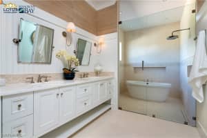 1433 2nd Ave S, Naples, FL 34102, Sold 10/25/18