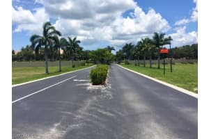 6050 Jonathans Bay Cir APT 302, Fort Myers, FL 33908, Sold 06/04/19