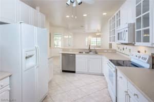 2020 Timberline Dr, Naples, FL 34109, Sold 12/03/18
