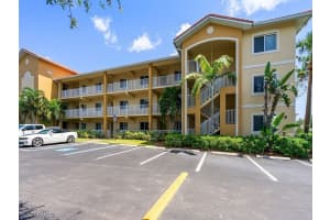 10020 Maddox Ln, Bonita Springs, FL 34135, Sold 09/25/18