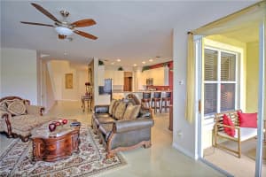 1340 Mariposa Cir, Naples, FL 34105, Sold 10/05/18