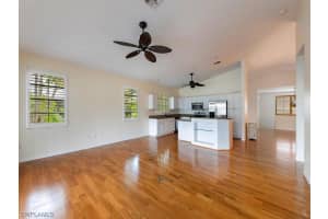 1285 Belaire Ct, Naples, FL 34110, Sold 07/02/19