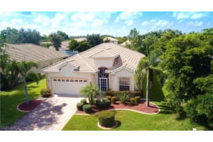 9631 Las Casas Dr, Fort Myers, FL 33919, Sold 10/31/18