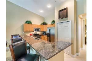 8521 Oakshade Cir Apt 421, Fort Myers, FL 33919, Sold 09/20/18