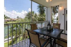 889 Collier Ct, Marco Island, FL 34145, Sold 04/30/19