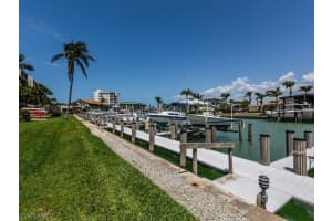 889 Collier Ct, Marco Island, FL 34145, Sold 04/30/19
