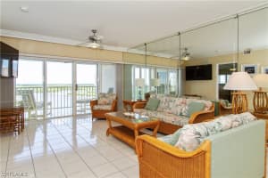 13105 Vanderbilt Dr, Naples, FL 34110, Sold 03/26/19
