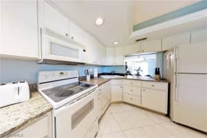9395 Pennsylvania Ave APT 34, Bonita Springs, FL 34135, Sold 10/12/18