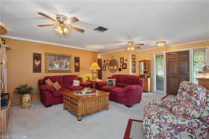 340 Oklahoma Ave, Fort Myers, FL 33905, Sold 09/17/18