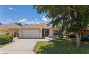 165 Stanhope Cir, Naples, FL 34104, Sold 11/09/18