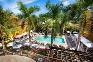 221 9th St S #320, Naples, FL 34102, Sold 09/07/18