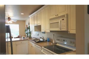 912 SE 46th St APT 201, Cape Coral, FL 33904, Sold 11/26/18