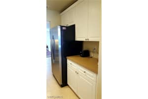 912 SE 46th St APT 201, Cape Coral, FL 33904, Sold 11/26/18