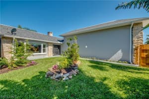 20500 Pine Tree Ln, Estero, FL 33928, Sold 12/17/18