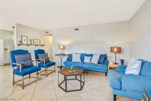 4625 Bayshore Dr, Naples, FL 34112, Sold 09/18/18