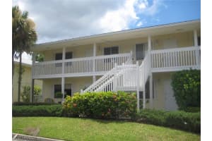 4627 Bayshore Dr, Naples, FL 34112, Sold 11/30/18