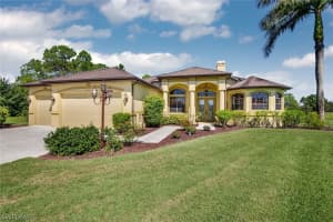 8201 Hunters Glen Cir, North Fort Myers, FL 33917, Sold 04/24/19