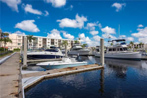 801 River Point Dr, Naples, FL 34102, Sold 11/16/18