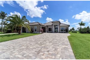 18060 Royal Tree Pkwy, Naples, FL 34114, Sold 10/19/18