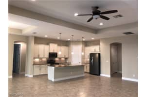 10247 Avonleigh Dr, Bonita Springs, FL 34135, Sold 12/19/18