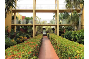 2366 E Mall Dr, Fort Myers, FL 33901, Sold 11/15/18