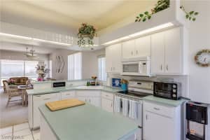 601 Aston Lake Ct, Lehigh Acres, FL 33974, Sold 01/04/19