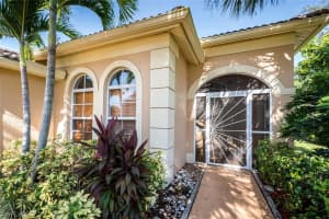 8247 Laurel Lakes Way, Naples, FL 34119, Sold 12/13/18
