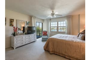 1011 Swallow Ave, Marco Island, FL 34145, Sold 04/02/19