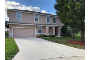 477 Shadow Lakes Dr, Lehigh Acres, FL 33974, Sold 04/08/19