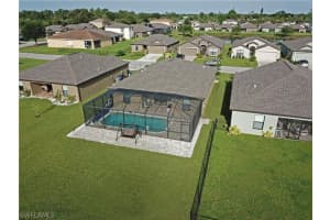 175 Shadowview Ct, Lehigh Acres, FL 33974, Sold 11/26/18