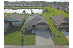 175 Shadowview Ct, Lehigh Acres, FL 33974, Sold 11/26/18