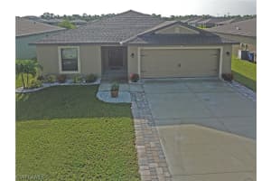 175 Shadowview Ct, Lehigh Acres, FL 33974, Sold 11/26/18