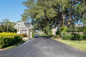 106 E Greens Blvd, Lehigh Acres, FL 33936, Sold 10/24/18