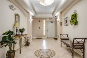 1516 SW 50th St APT 304, Cape Coral, FL 33914, Sold 11/16/18