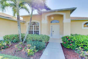 15044 Balmoral Loop, Fort Myers, FL 33919, Sold 10/22/19