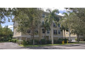 10021 Lake Cove Dr APT 202, Fort Myers, FL 33908, Sold 02/13/19