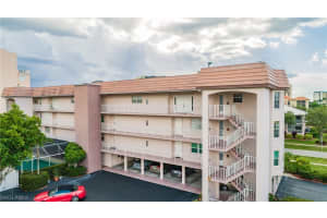1020 Swallow Ave, Marco Island, FL 34145, Sold 03/29/19