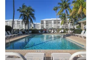 4481 Bay Beach Ln APT 264, Fort Myers Beach, FL 33931, Sold 01/15/19