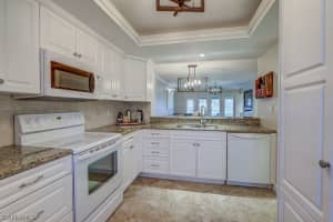 200 Misty Pines Cir, Naples, FL 34105, Sold 12/04/18