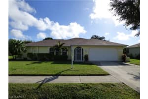 241 Bethany Home Dr, Lehigh Acres, FL 33936, Sold 12/19/18
