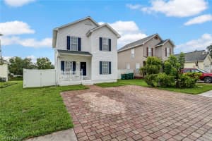 406 Leawood Cir, Naples, FL 34104, Sold 02/26/19