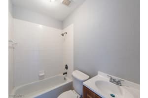 4617 Bayshore Dr, Naples, FL 34112, Sold 04/05/19