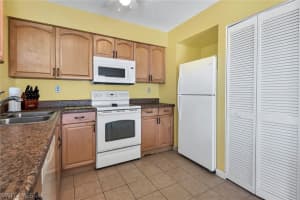 27 Burrstone Ave, Lehigh Acres, FL 33936, Sold 12/14/18